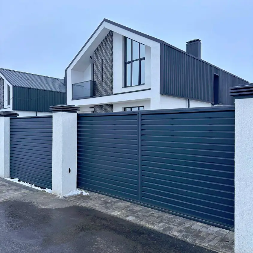 Фото 2 забор жалюзийный ХайТек 7024 МАТТЕ Серый Графит двусторонний матовый