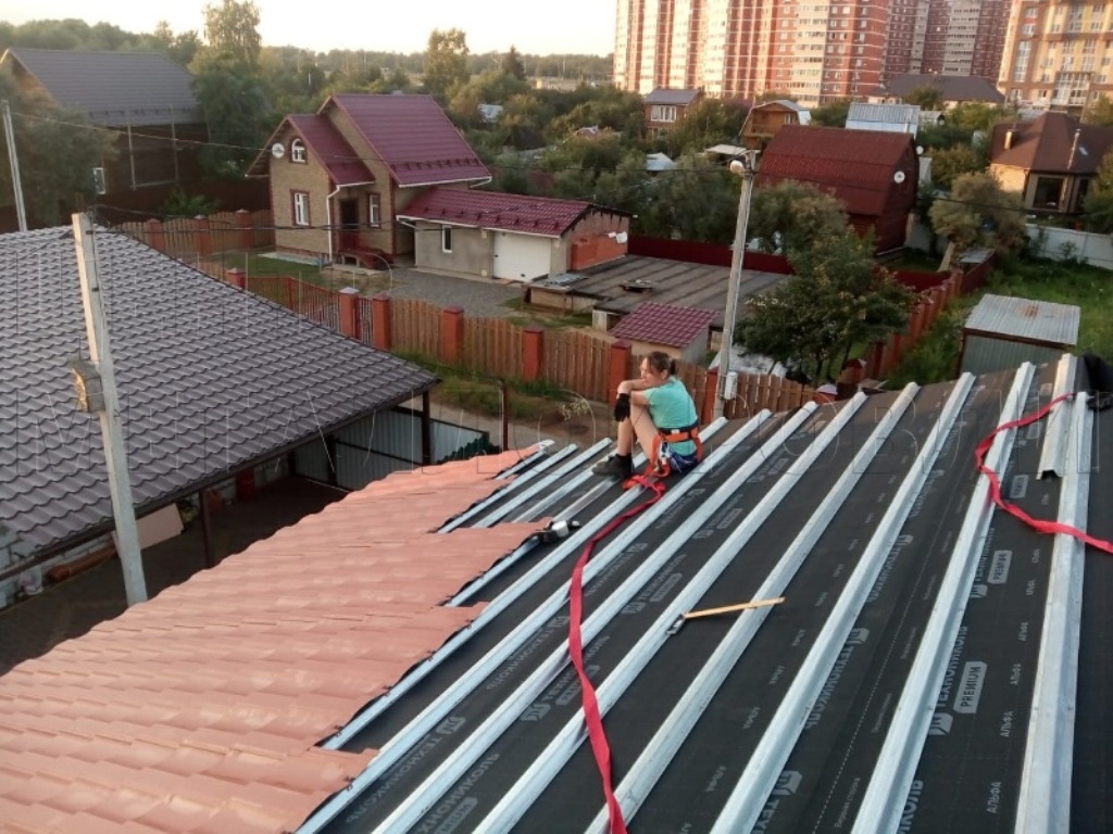 Металлочерепица Геркулес 8004 терракотовый Стальной Бархат от Центра Металлокровли в Иркутске