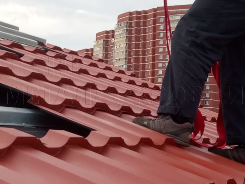 Металлочерепица Геркулес 8004 терракотовый Стальной Бархат от Центра Металлокровли в Иркутске Металлочерепица Геркулес 8004 терракотовый Стальной Бархат от Центра Металлокровли в Иркутске